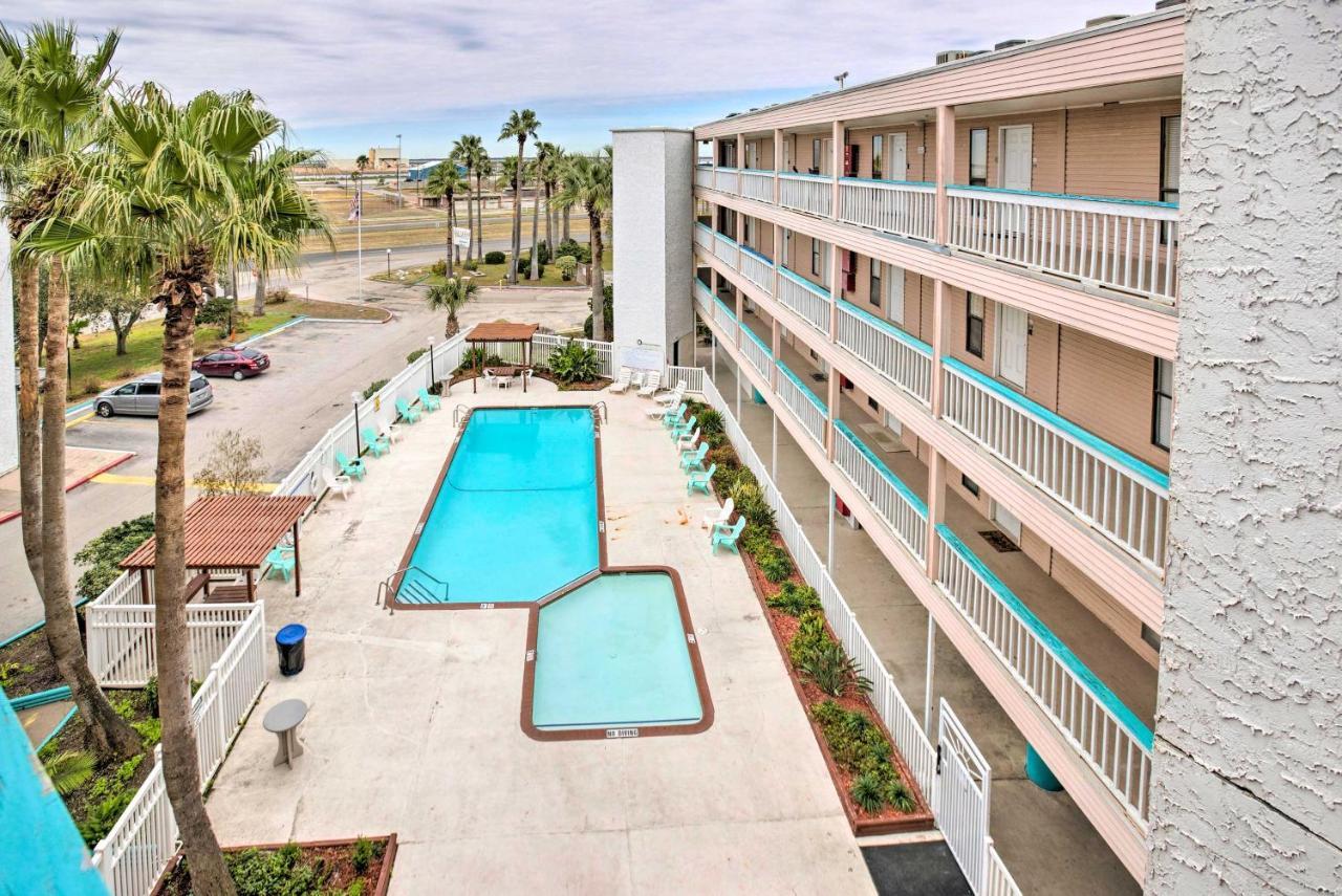 Oceanfront Corpus Christi Condo With Pool! Экстерьер фото